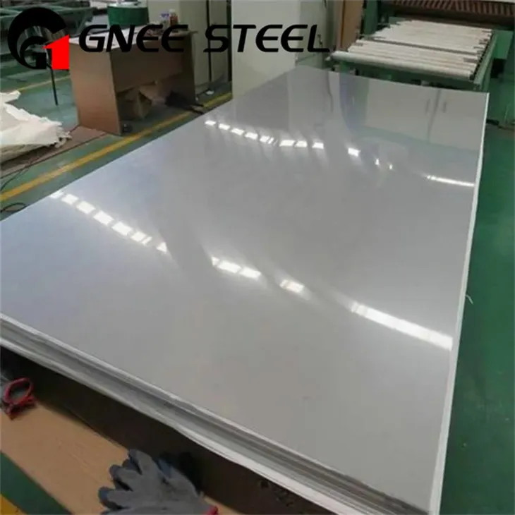 Legura cirkonija 704